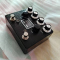 Pedal de distorção e overdrive para guitarra.  LY-ROCK BR0WNE PROTEIN.